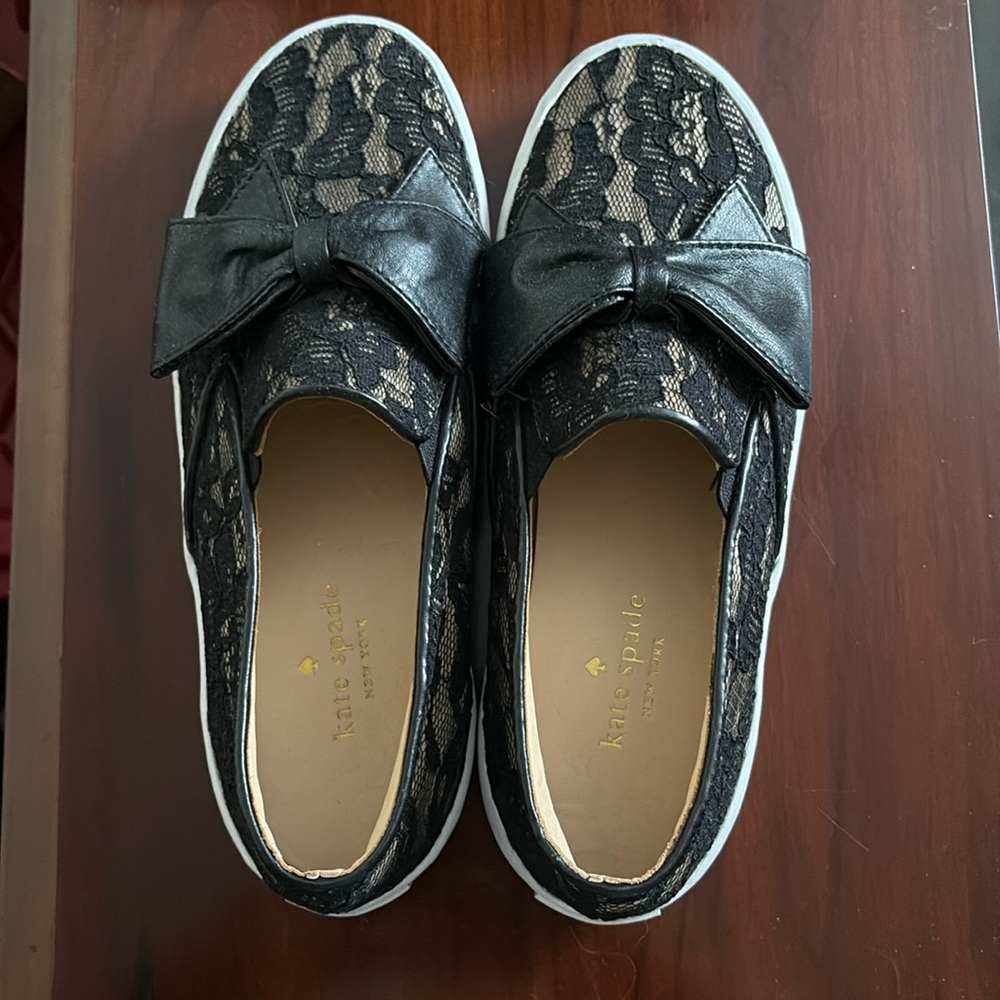 Kate Spade New York slip on runners size 7